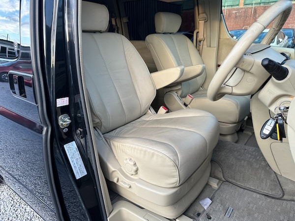 Used Nissan Elgrand 2006 for sale - 75221556: Photo 11