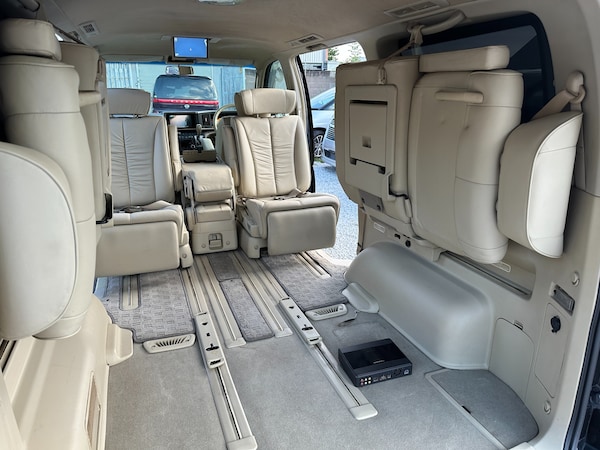 Used Nissan Elgrand 2006 for sale - 75221556: Photo 24