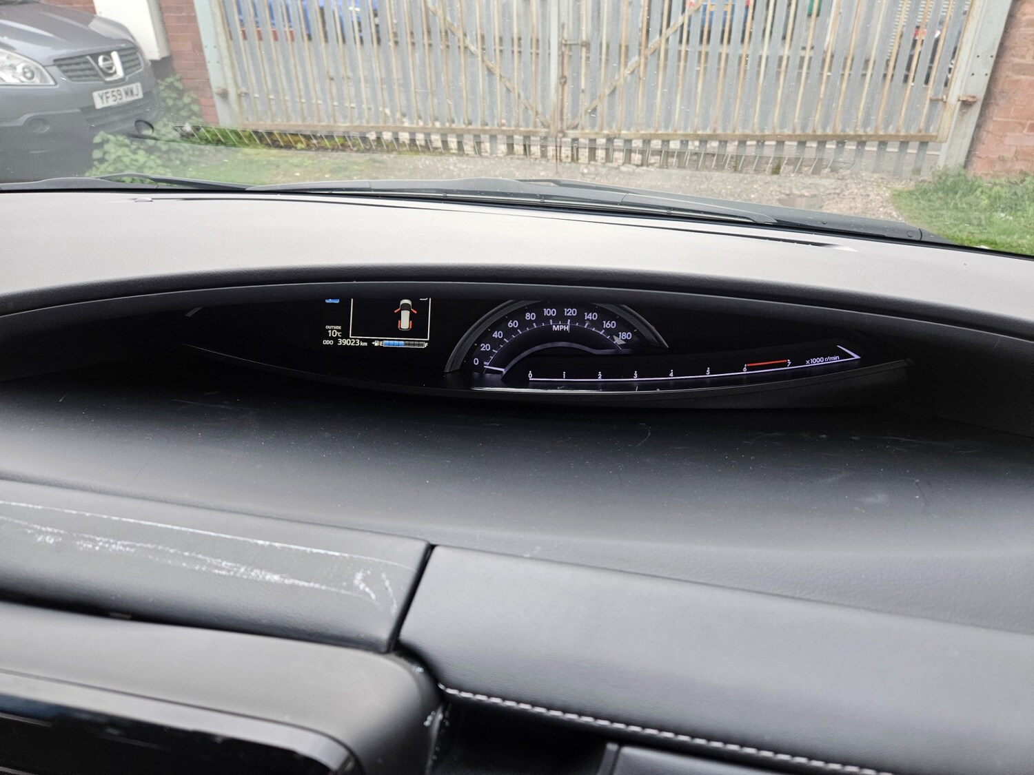 Used Toyota Estima 2026 for sale - 78140536: Photo 26