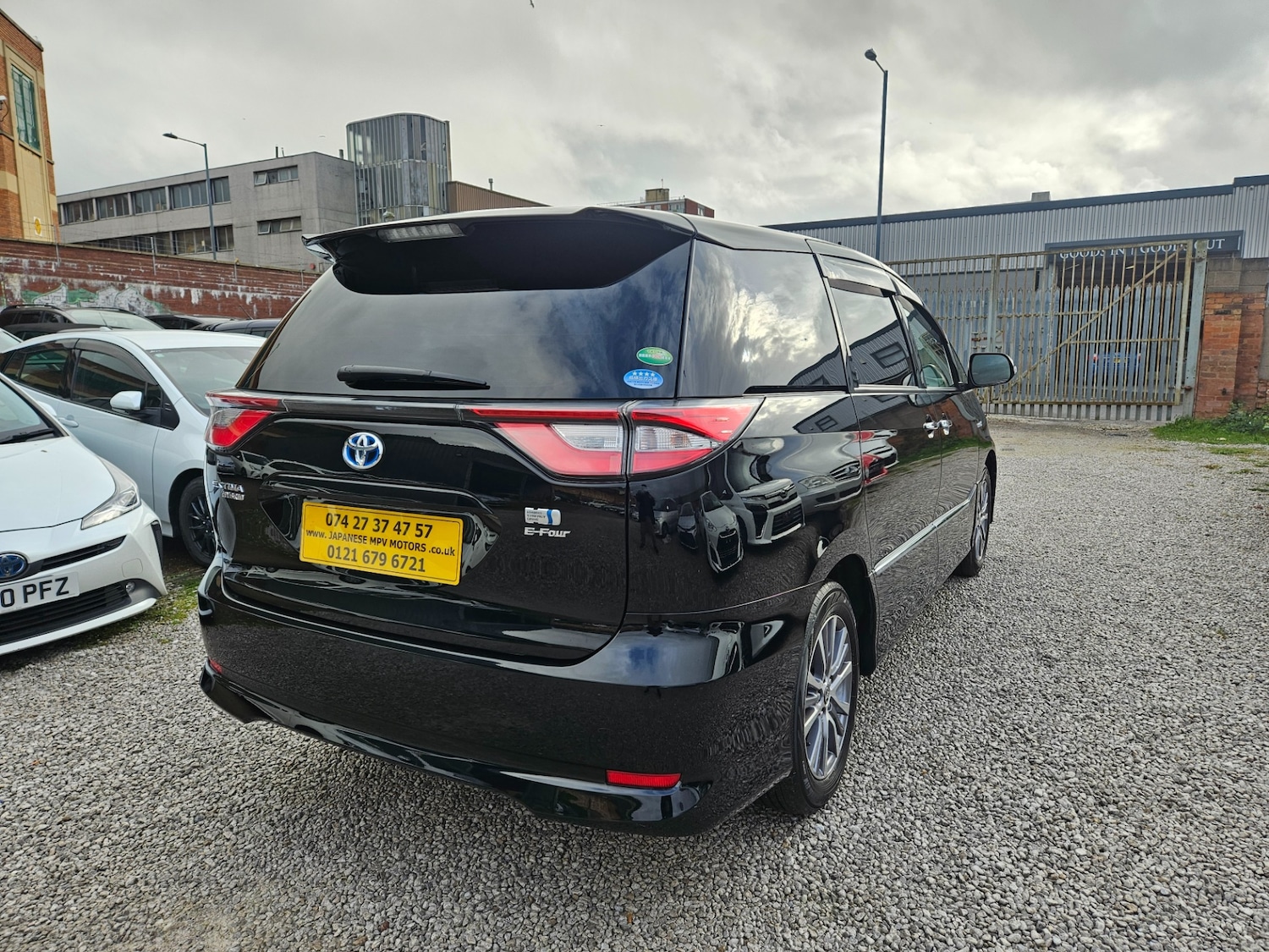 Used Toyota Estima 2026 for sale - 78140536: Photo 3