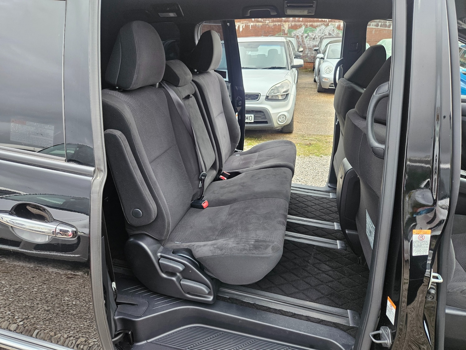 Used Toyota Estima 2026 for sale - 78140536: Photo 4