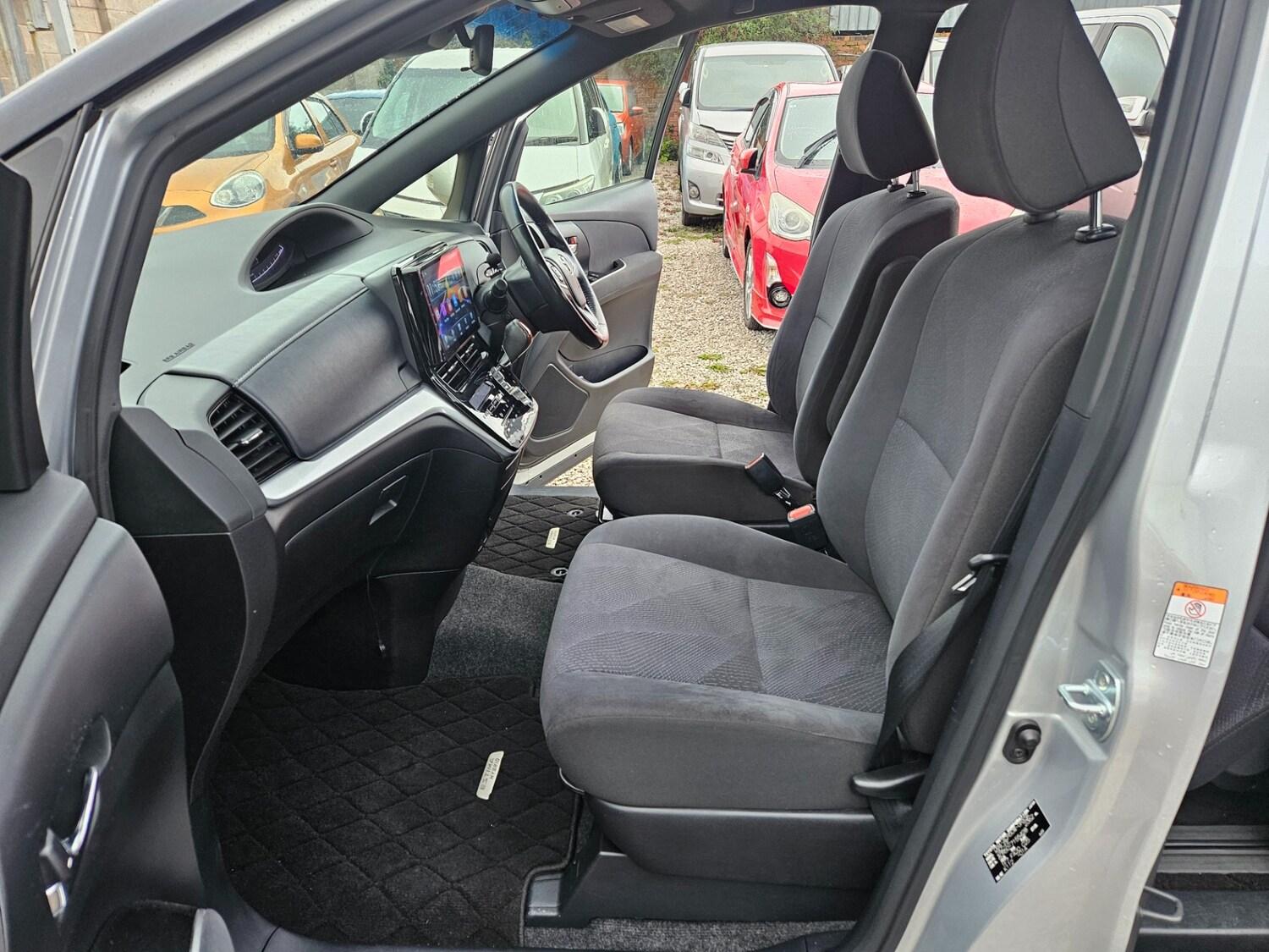 Used Toyota Estima for sale - 78140530: Photo 27