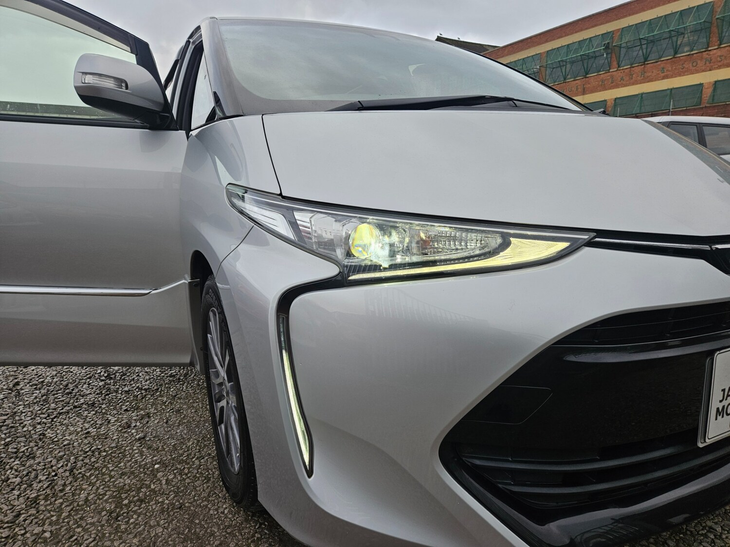 Used Toyota Estima for sale - 78140530: Photo 33