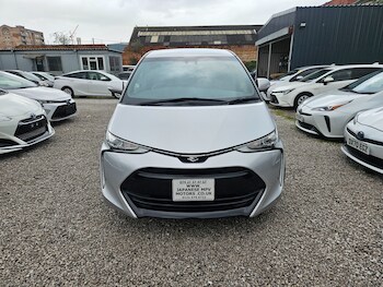 Used Toyota Estima 2017 for sale - 78140530: Photo