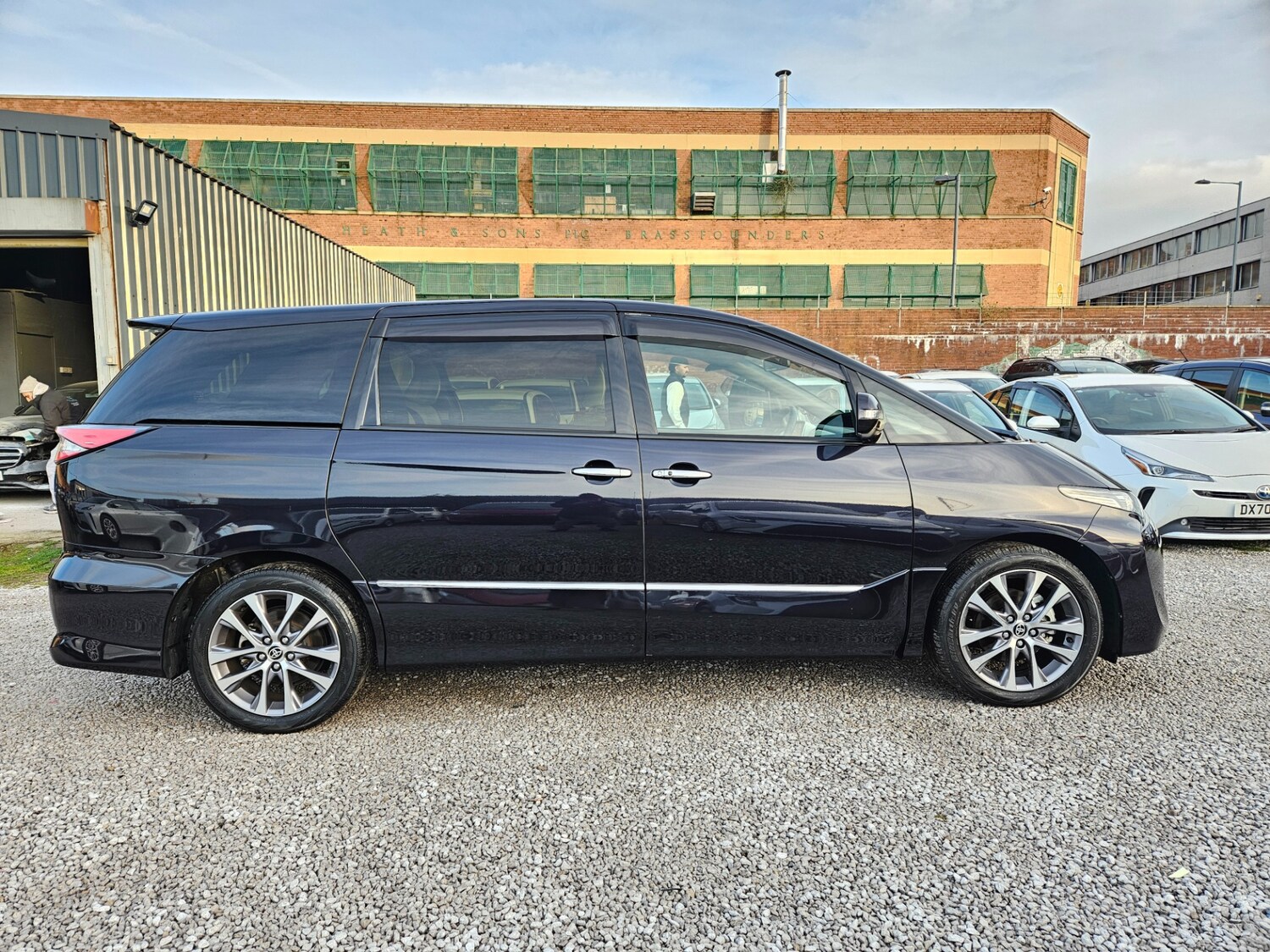 Used Toyota Estima 2026 for sale - 78140822: Photo 15