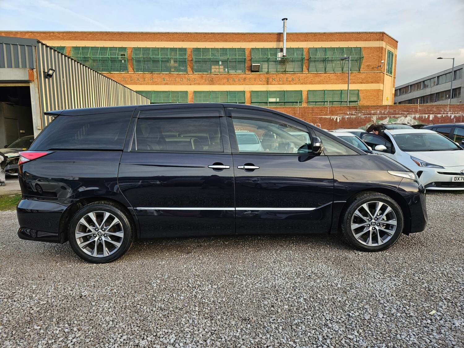 Used Toyota Estima 2026 for sale - 78140822: Photo 16
