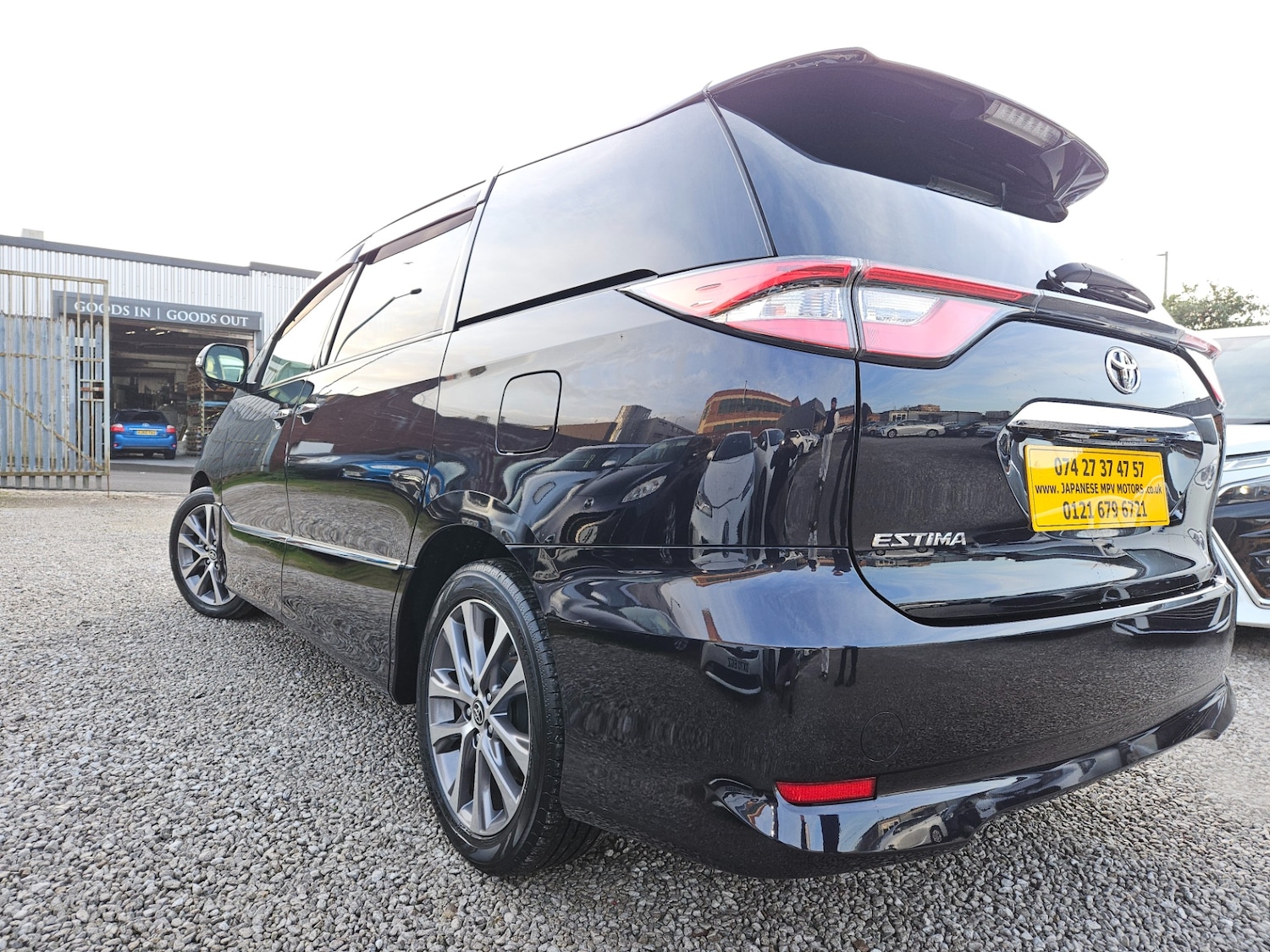 Used Toyota Estima 2026 for sale - 78140822: Photo 3