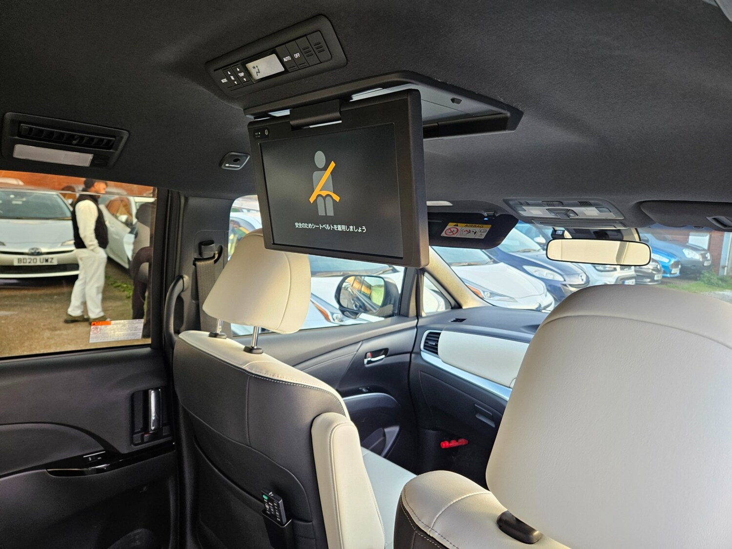 Used Toyota Estima 2026 for sale - 78140822: Photo 34