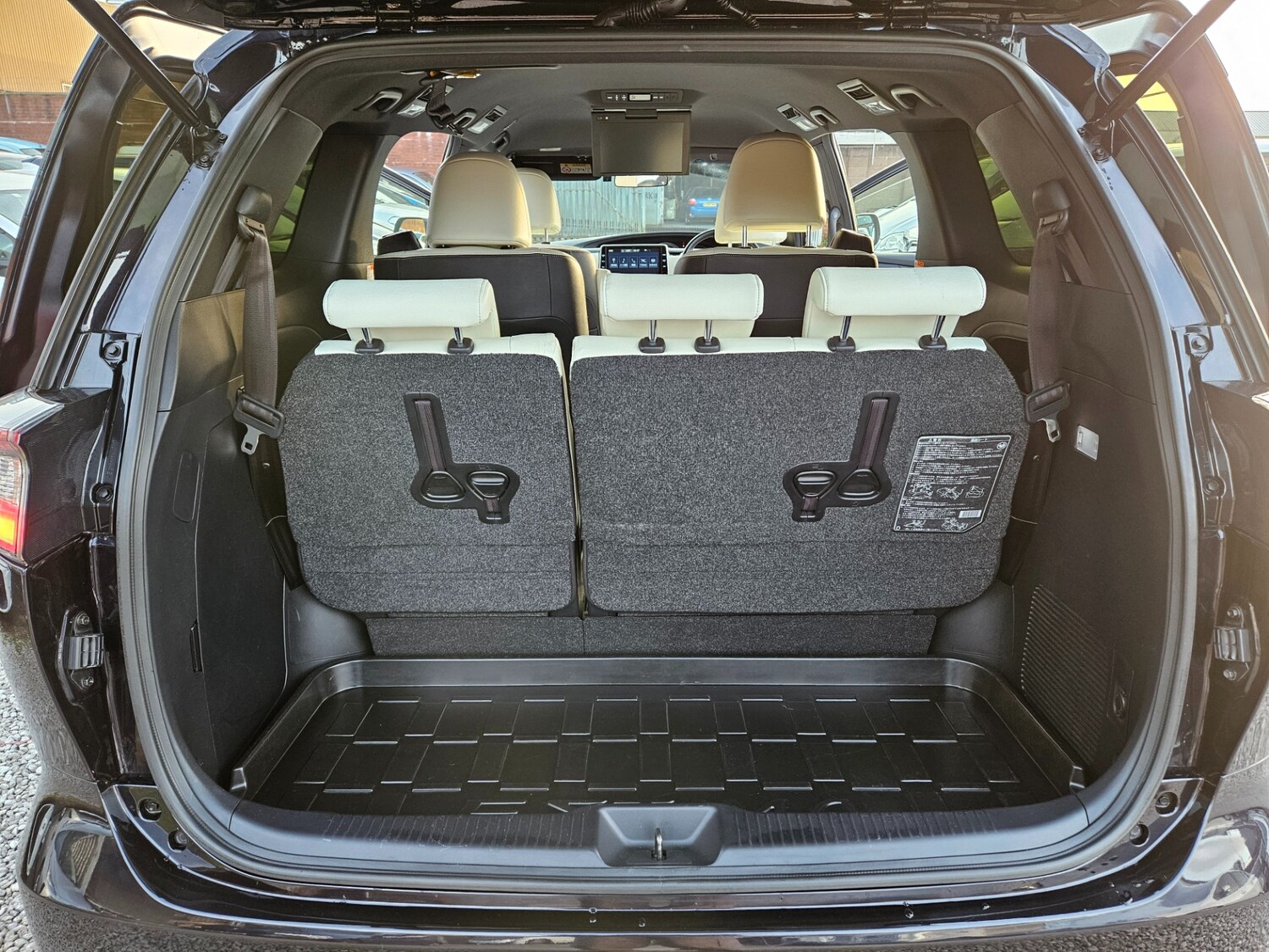 Used Toyota Estima 2026 for sale - 78140822: Photo 38