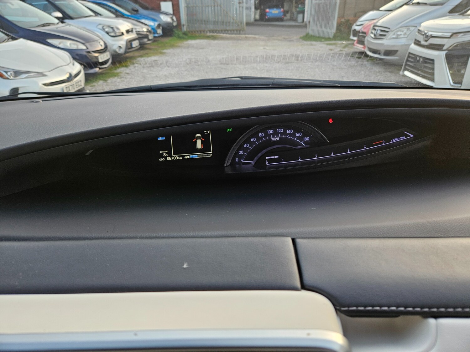 Used Toyota Estima 2026 for sale - 78140822: Photo 44