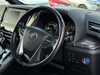 Used Toyota Vellfire 2017 for sale - 78508485: Photo
