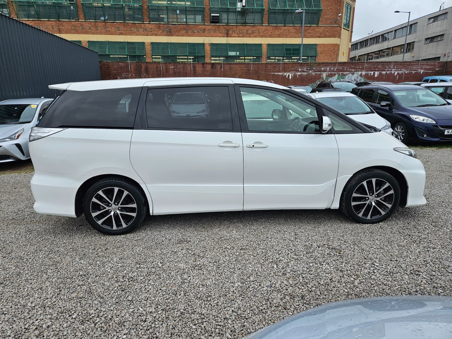 Used Toyota Estima 2016 for sale - 78140414: Photo 13