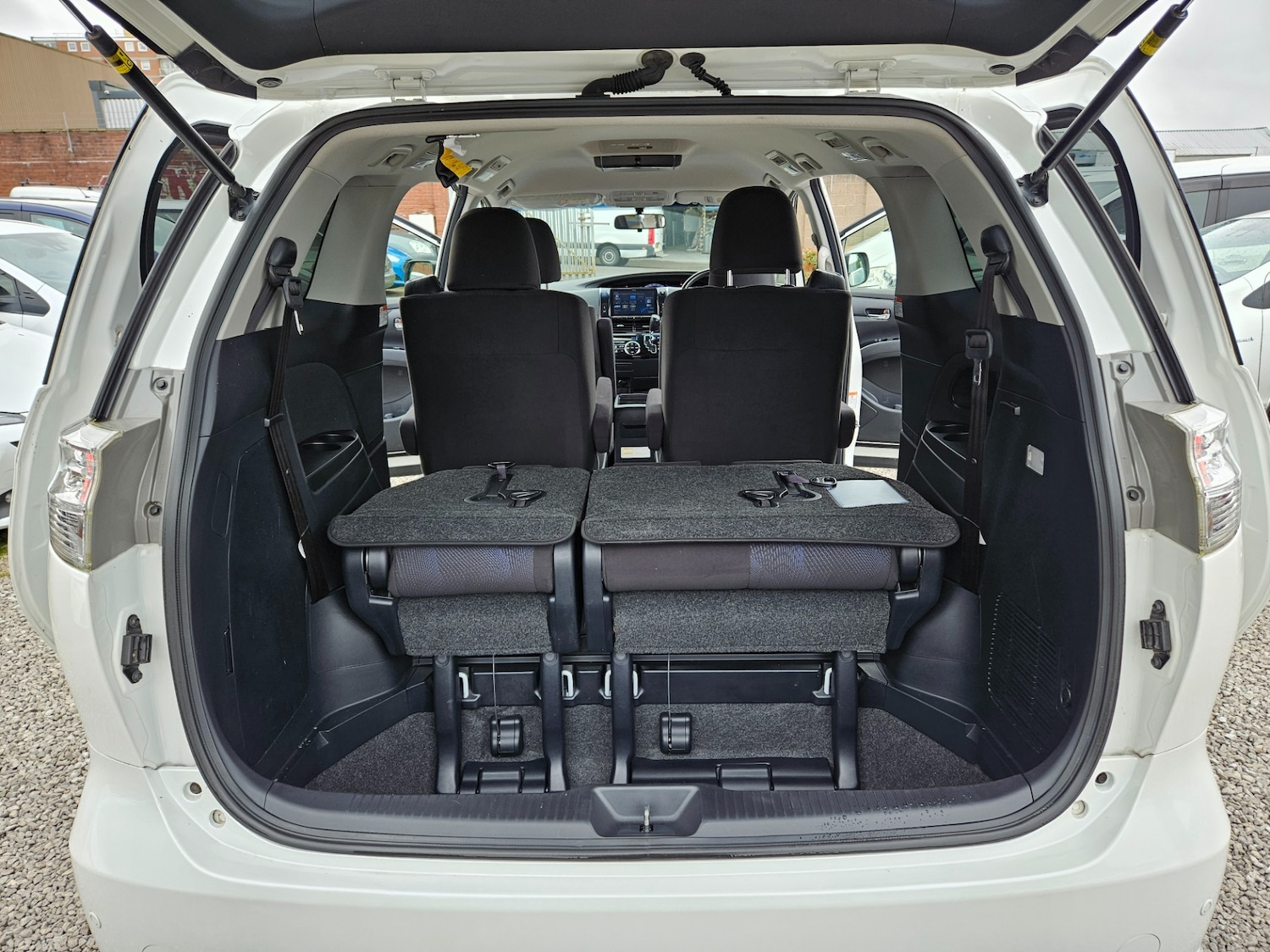 Used Toyota Estima 2016 for sale - 78140414: Photo 32