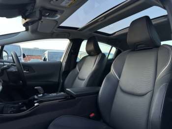 Used Toyota Prius 2023 for sale - 72611875: Photo