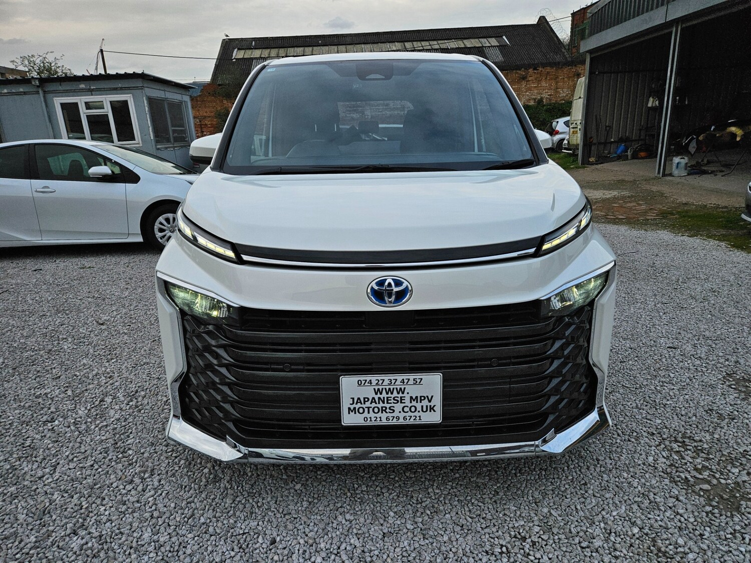 Used Toyota Voxy 2026 for sale - 78213292: Photo 11