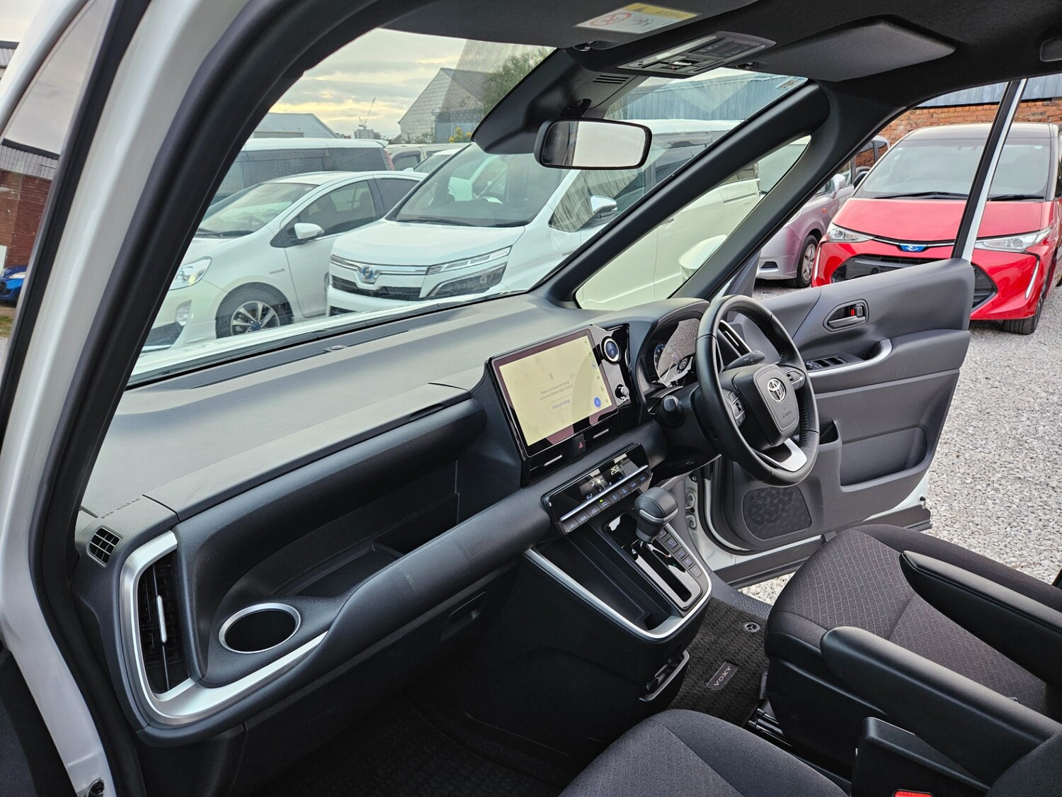 Used Toyota Voxy 2026 for sale - 78213292: Photo 43