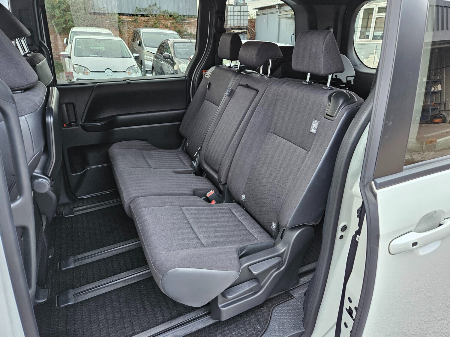 Used Toyota Voxy 2026 for sale - 78213292: Photo 44