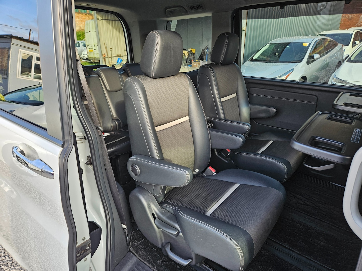 Used Honda Stepwagon 2026 for sale - 78141098: Photo 40