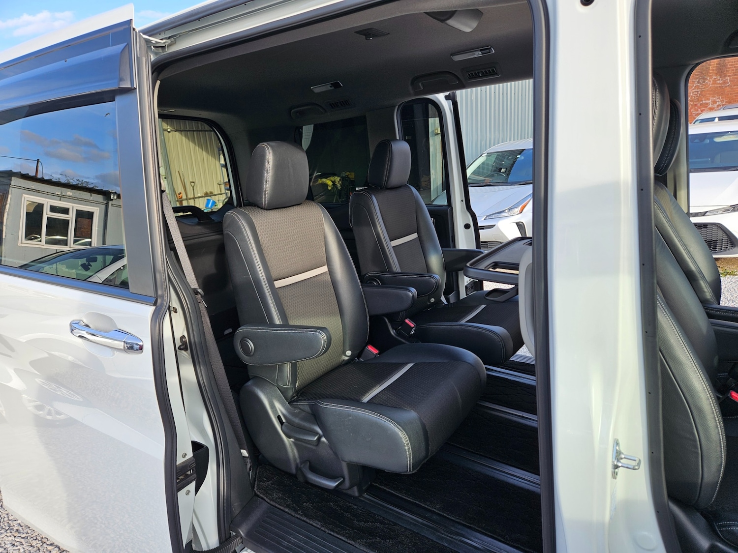 Used Honda Stepwagon 2026 for sale - 78141098: Photo 49