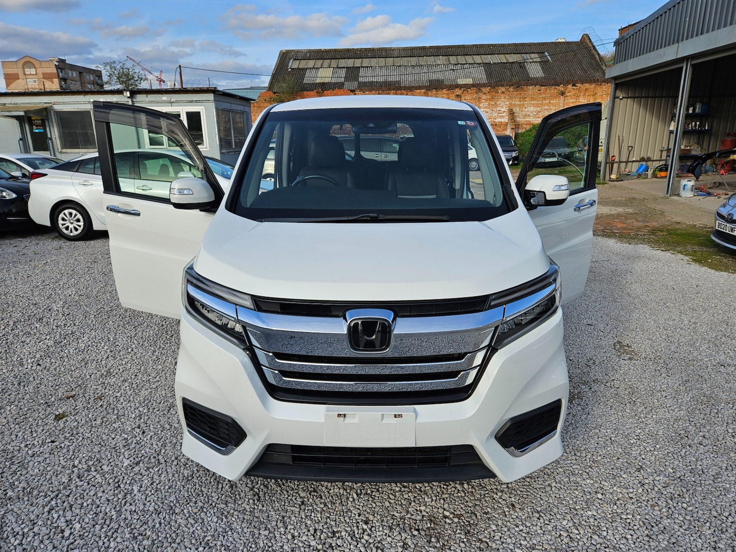 Used Honda Stepwagon 2026 for sale - 78141098: Photo 59