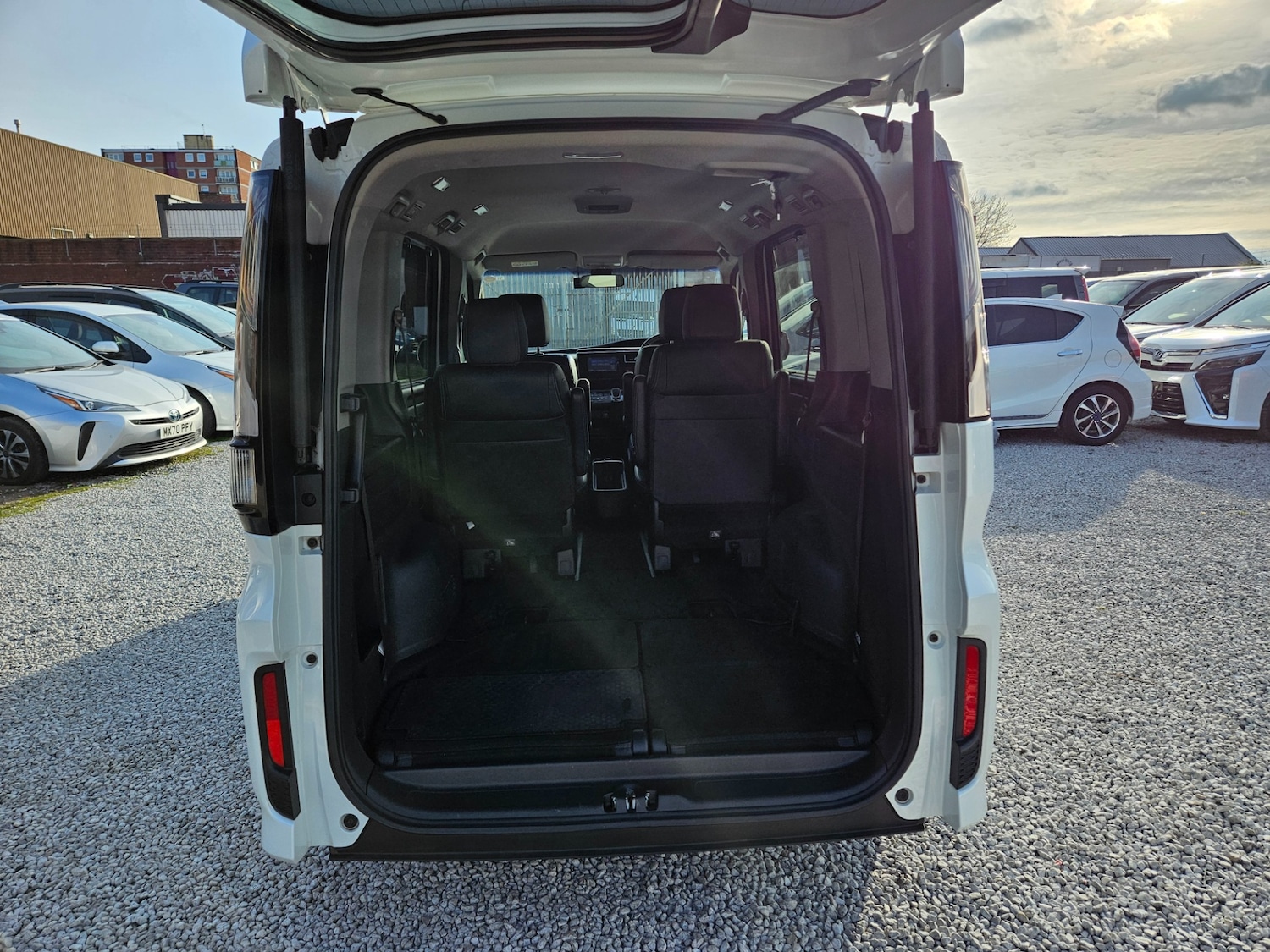 Used Honda Stepwagon 2026 for sale - 78141098: Photo 9