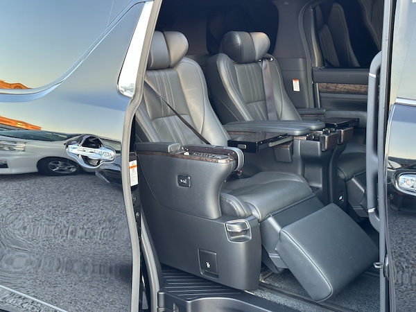 Used Toyota Alphard 2020 for sale - 72612183: Photo 15