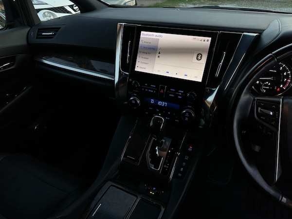 Used Toyota Alphard 2020 for sale - 72612183: Photo 40