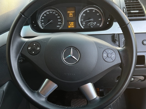 Used Mercedes-Benz Viano 2011 for sale - 72427121: Photo 35