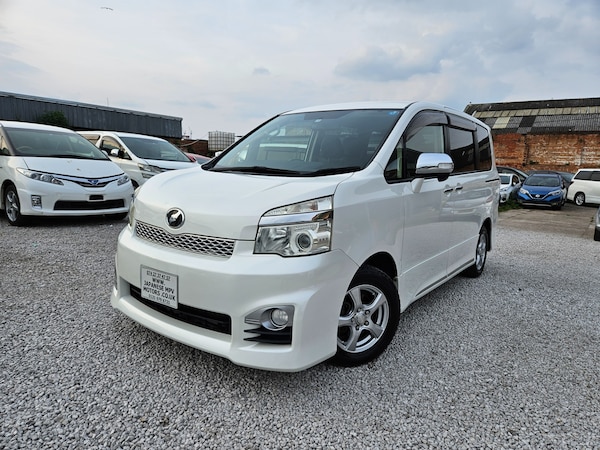 Used Toyota Voxy 2013 for sale - 70960215: Photo 34
