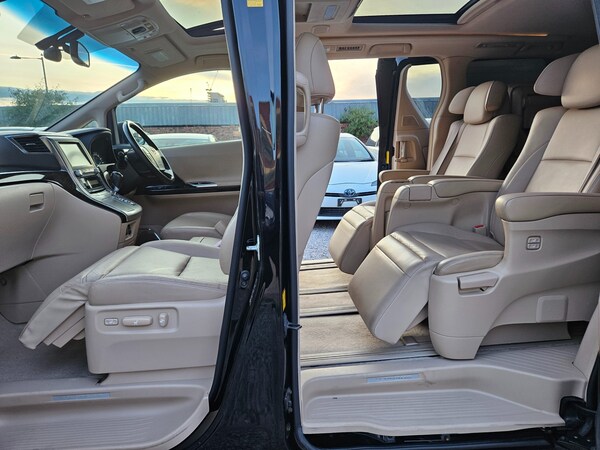 Used Toyota Alphard 2011 for sale - 74879475: Photo 32