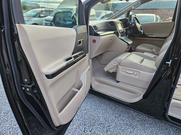 Used Toyota Alphard 2011 for sale - 74879475: Photo 34