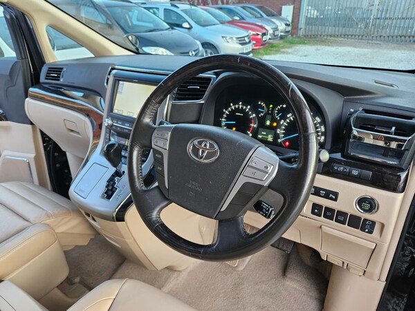 Used Toyota Alphard 2011 for sale - 74879475: Photo 39