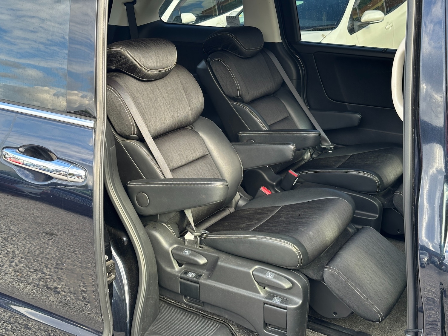 Vehicle 14