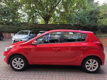 Used Hyundai i20 2012 for sale - 79572589: Photo