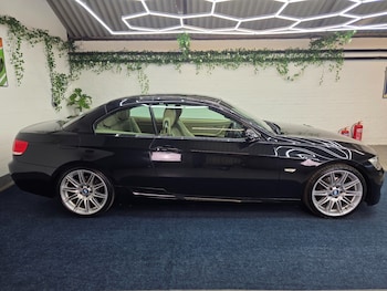 Used BMW 3 Series 2009 for sale - 78680511: Photo