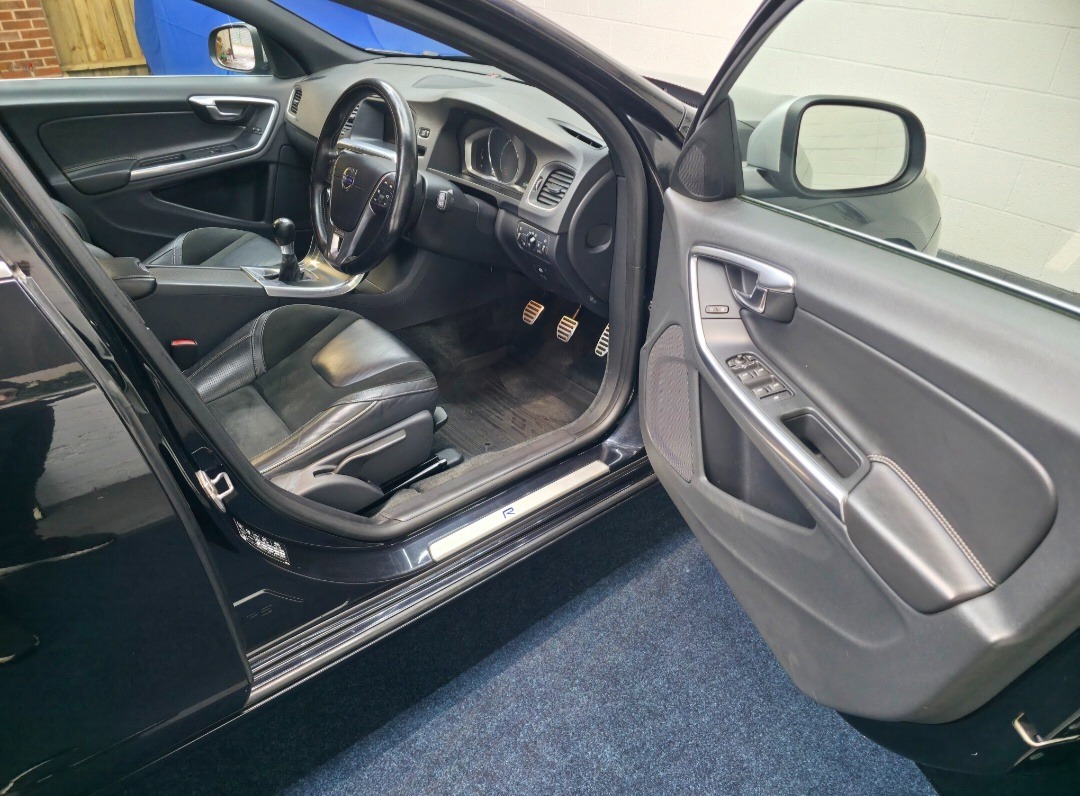 Used Volvo V60 2014 for sale - 78005562: Photo 12