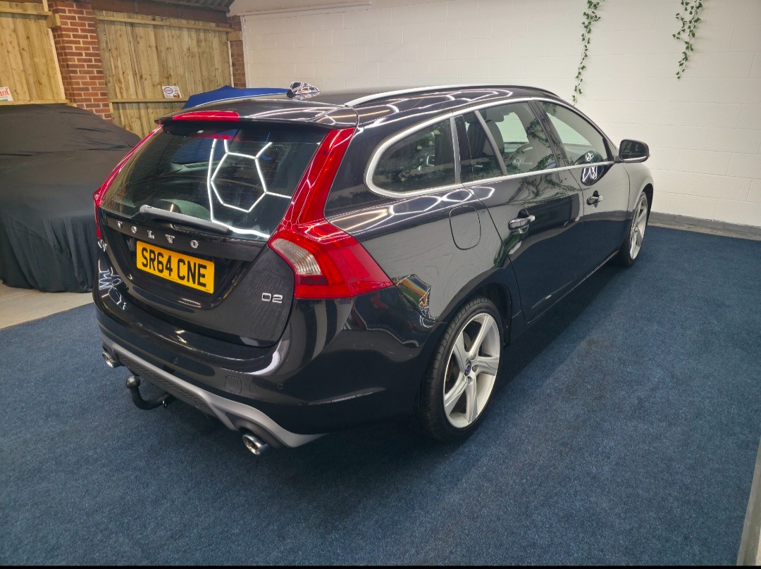 Used Volvo V60 2014 for sale - 78005562: Photo 8