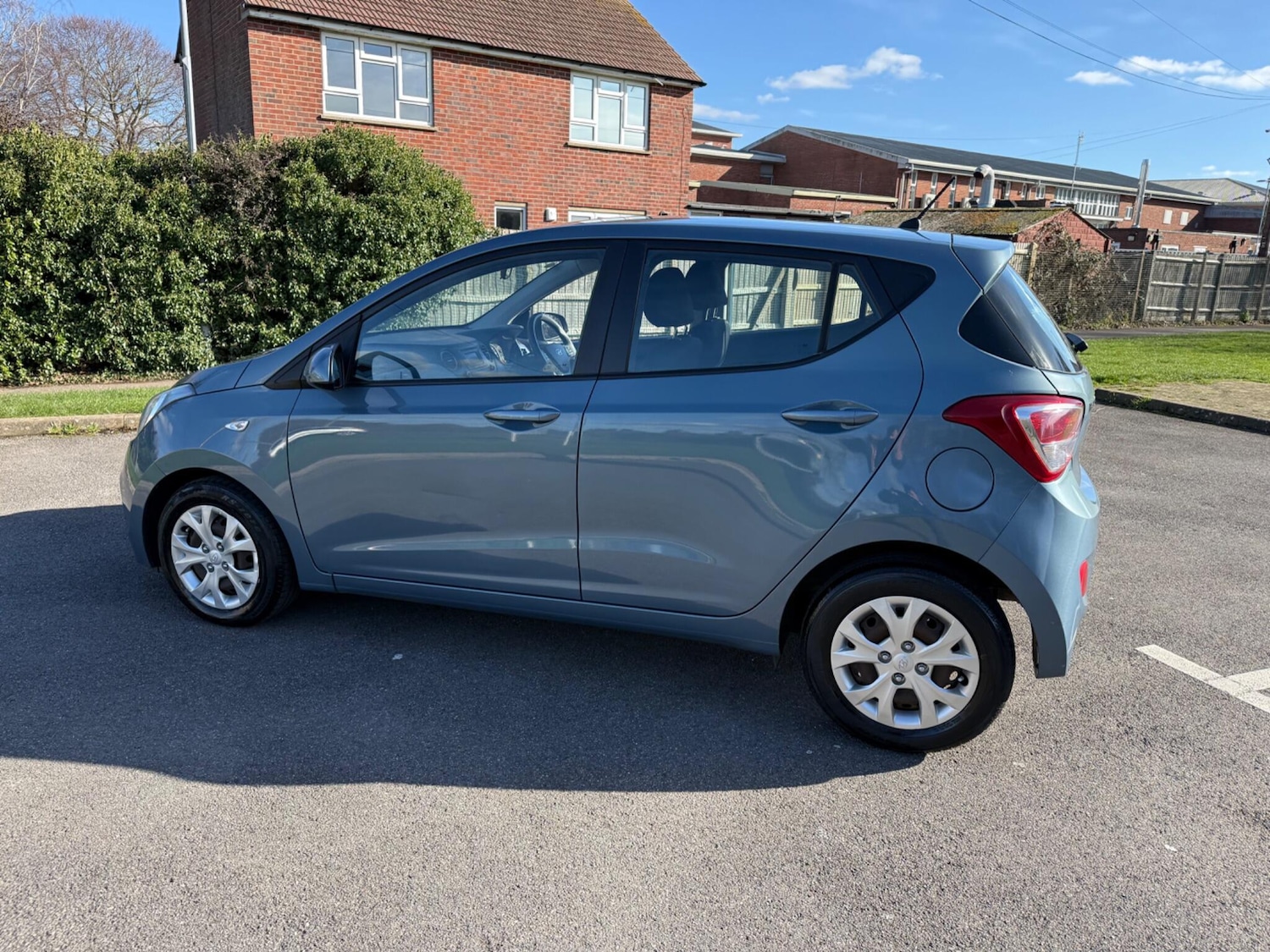 Used Hyundai i10 2015 for sale - 78172082: Photo 25