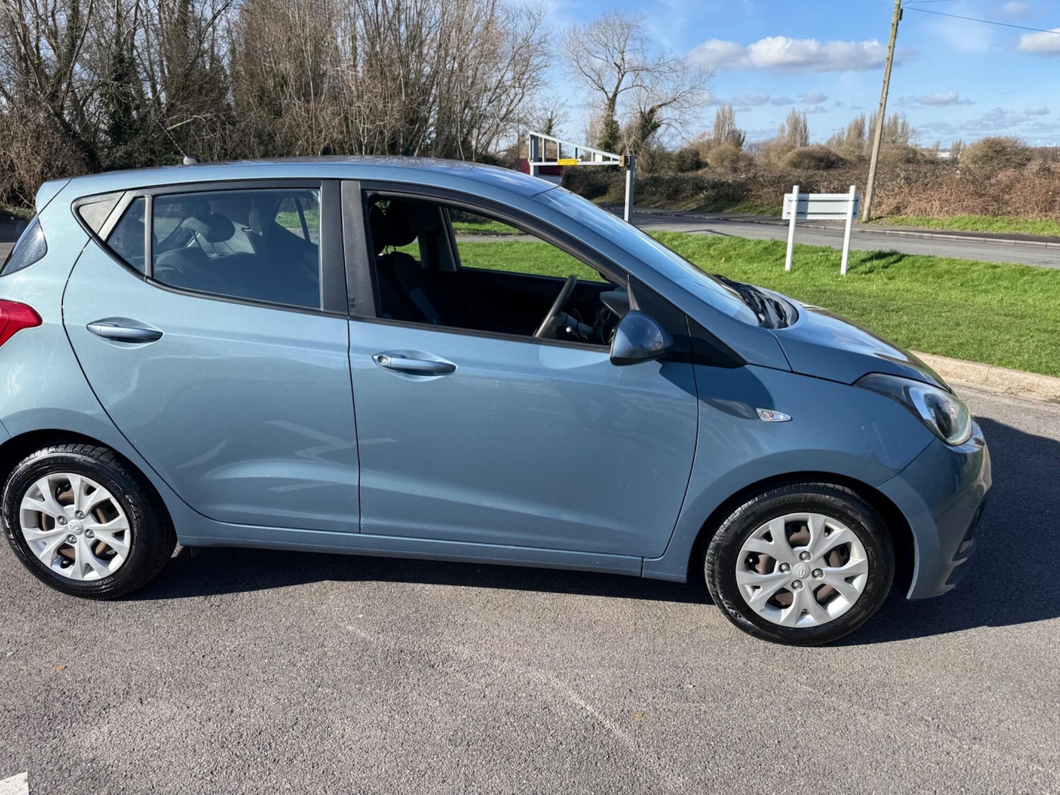 Used Hyundai i10 2015 for sale - 78172082: Photo 37