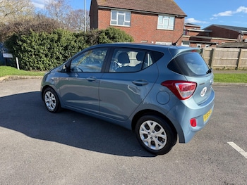 Used Hyundai i10 2015 for sale - 78172082: Photo