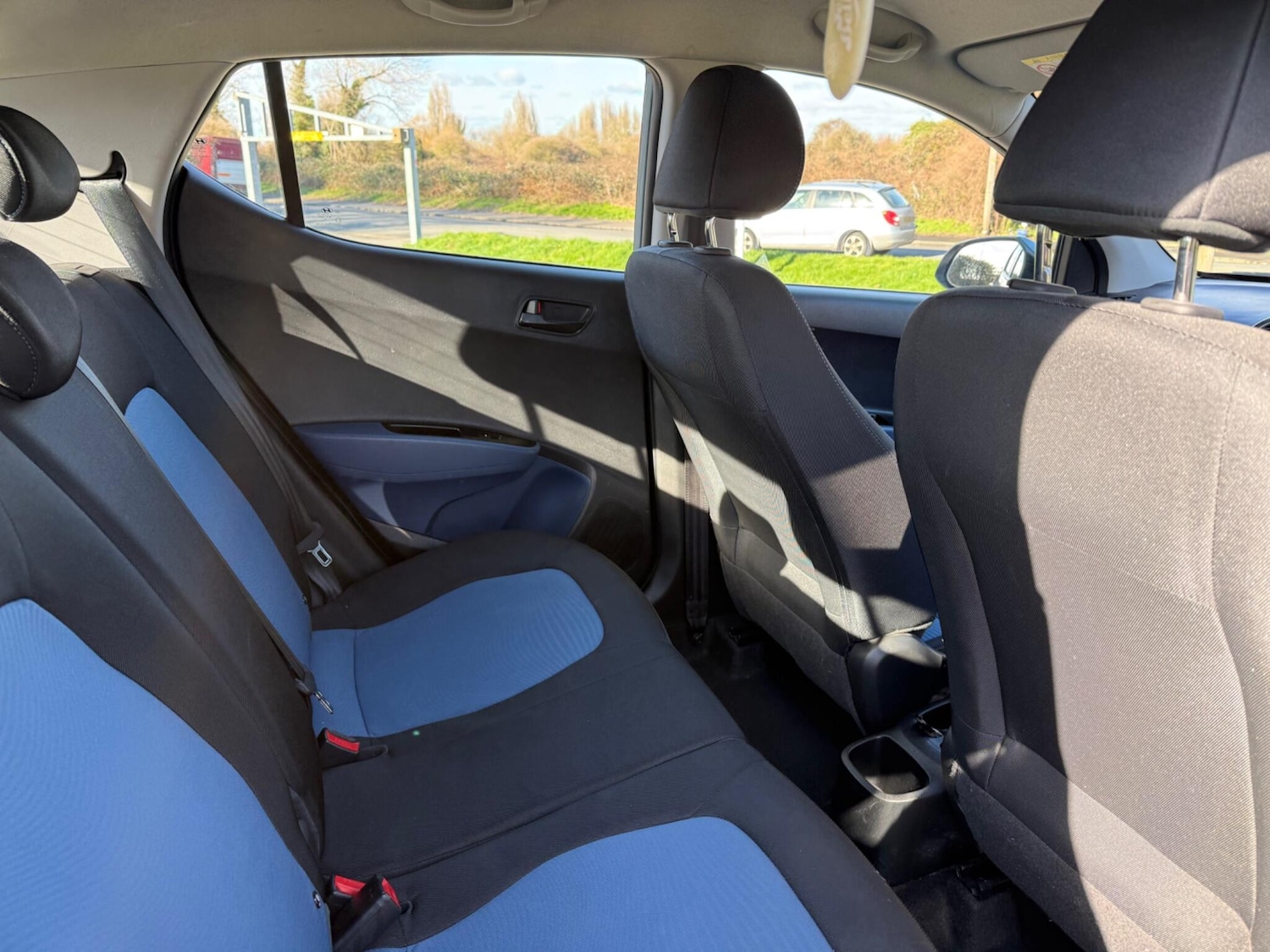 Used Hyundai i10 2015 for sale - 78172082: Photo 51