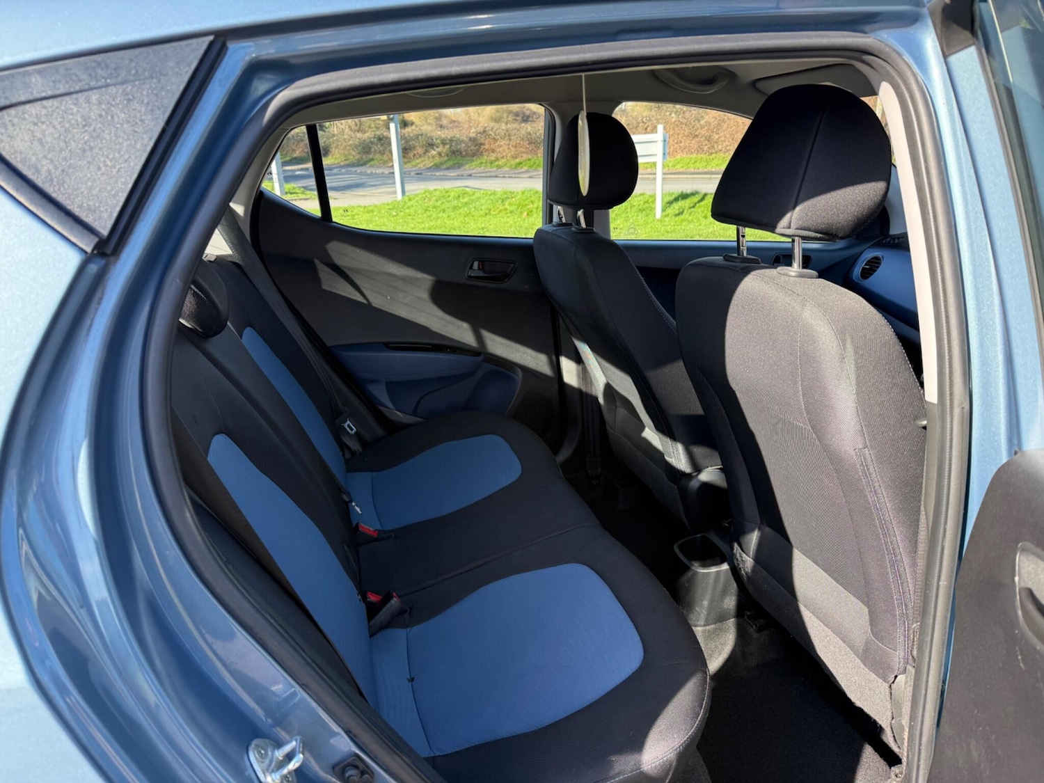 Used Hyundai i10 2015 for sale - 78172082: Photo 54