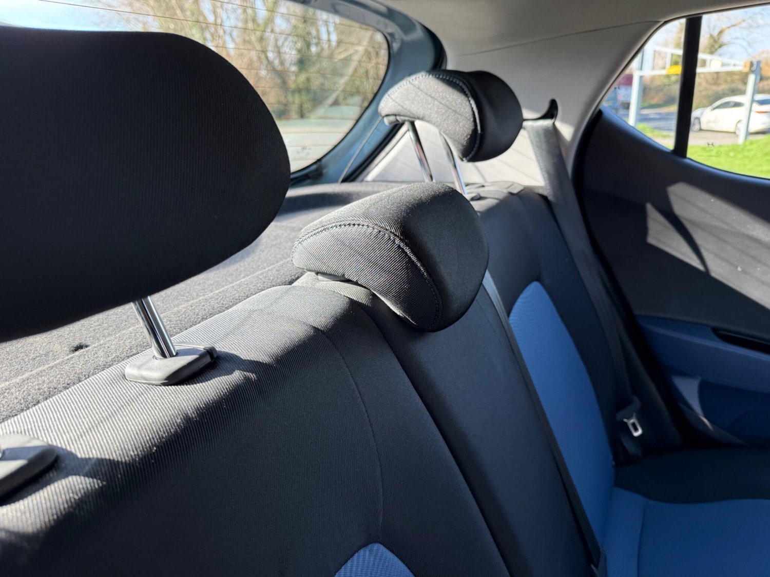 Used Hyundai i10 2015 for sale - 78172082: Photo 61