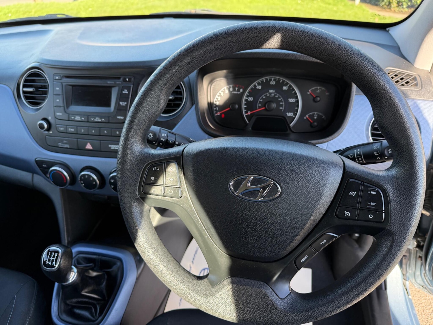 Used Hyundai i10 2015 for sale - 78172082: Photo 63