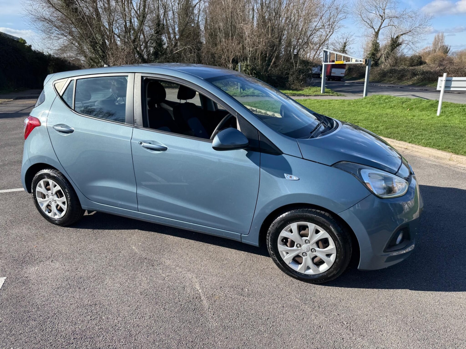 Used Hyundai i10 2015 for sale - 78172082: Photo 64