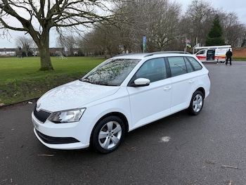 Used Skoda Fabia 2015 for sale - 78172079: Photo