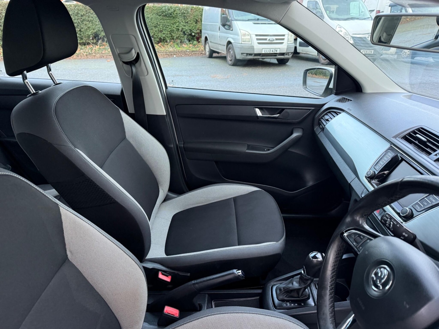 Used Skoda Fabia 2015 for sale - 78172079: Photo 40