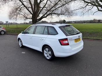 Used Skoda Fabia 2015 for sale - 78172079: Photo