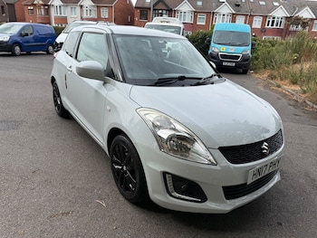 Used Suzuki Swift 2017 for sale - 79511112: Photo