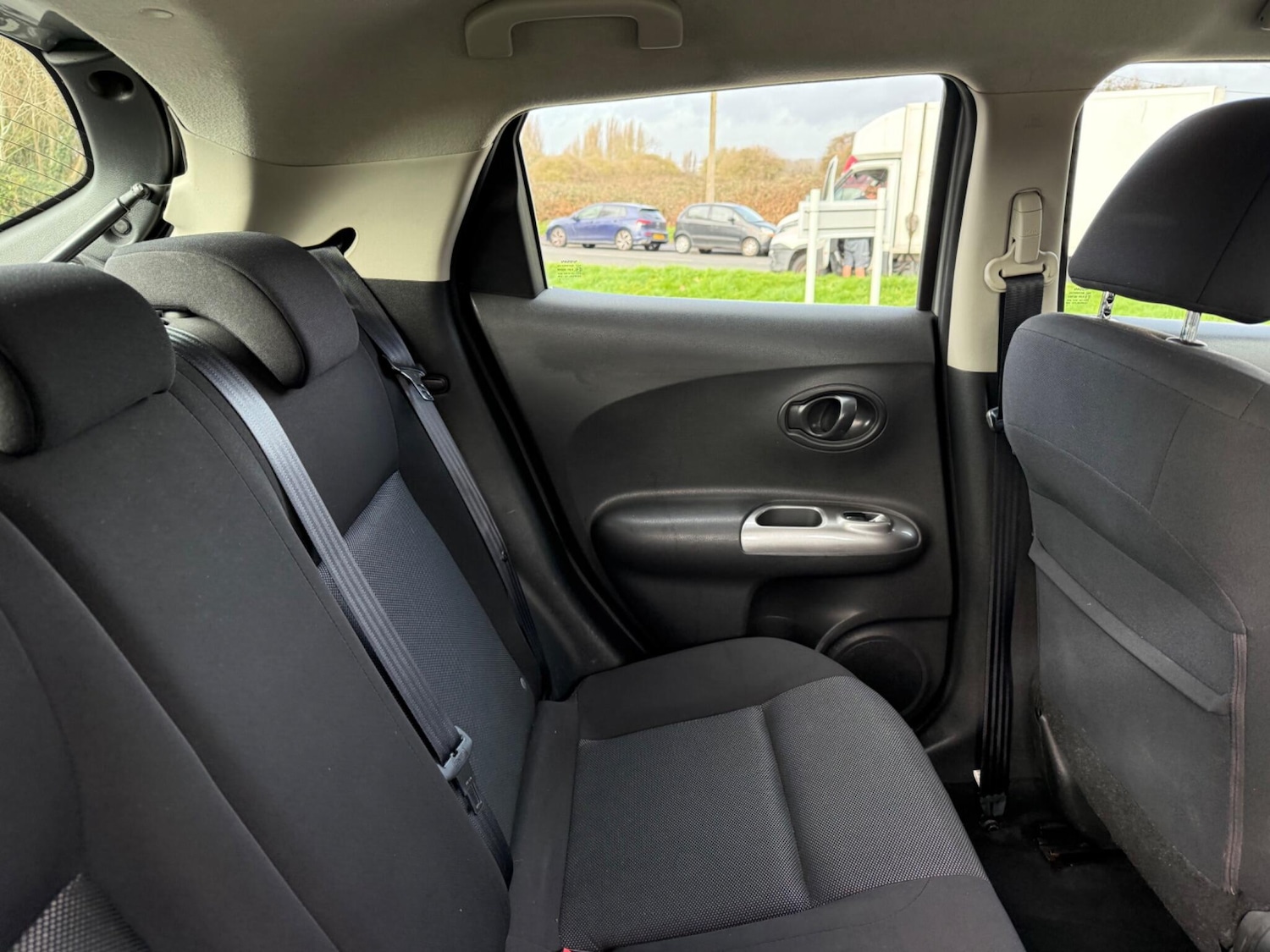 Used Nissan Juke 2011 for sale - 78172098: Photo 62